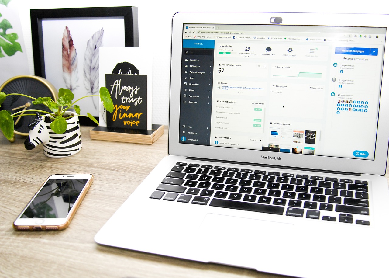 The Ultimate Guide to Design Mockups: From Pixel-Perfect Vision to Tangible Reality